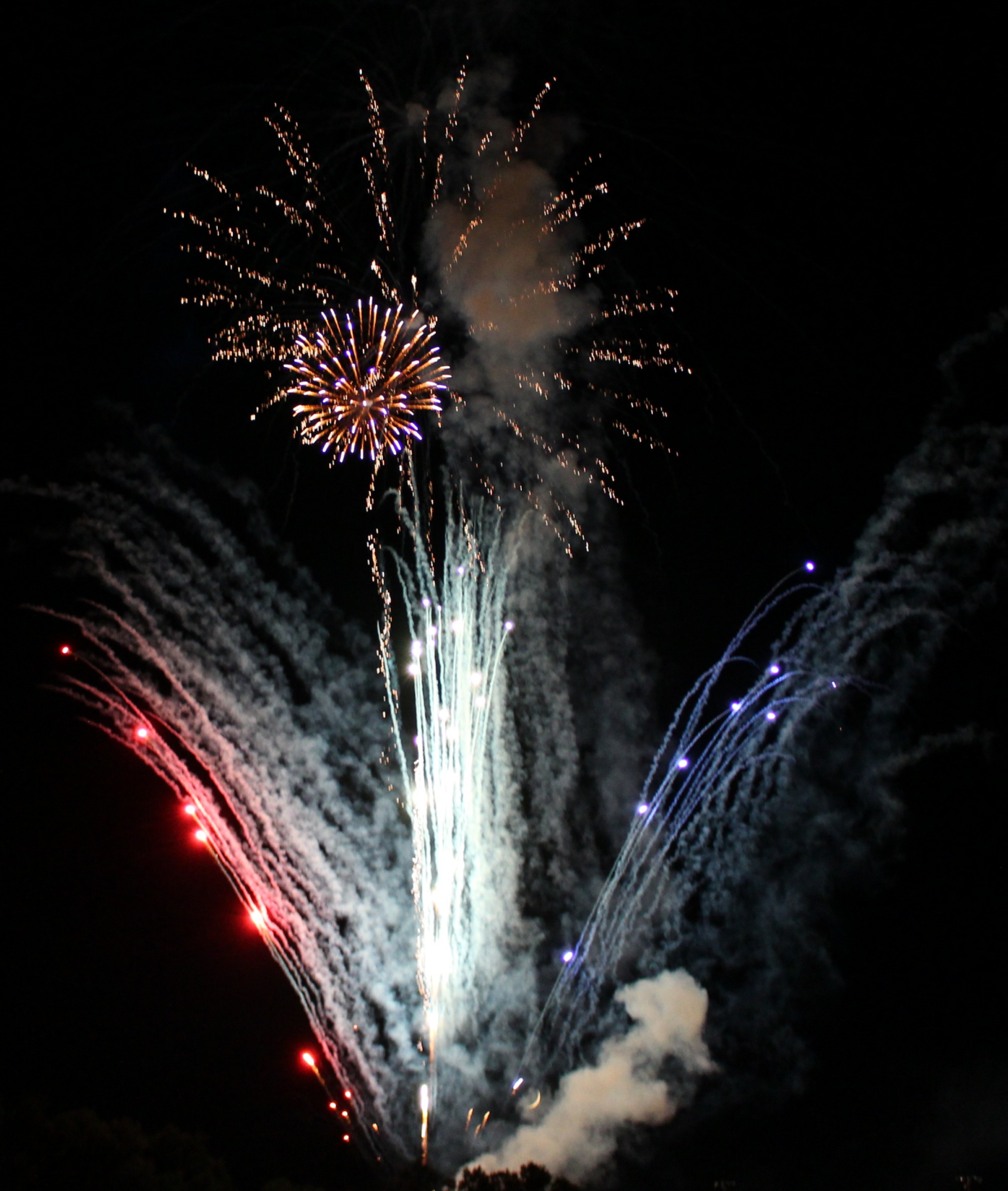 Fireworks display seconews.org 